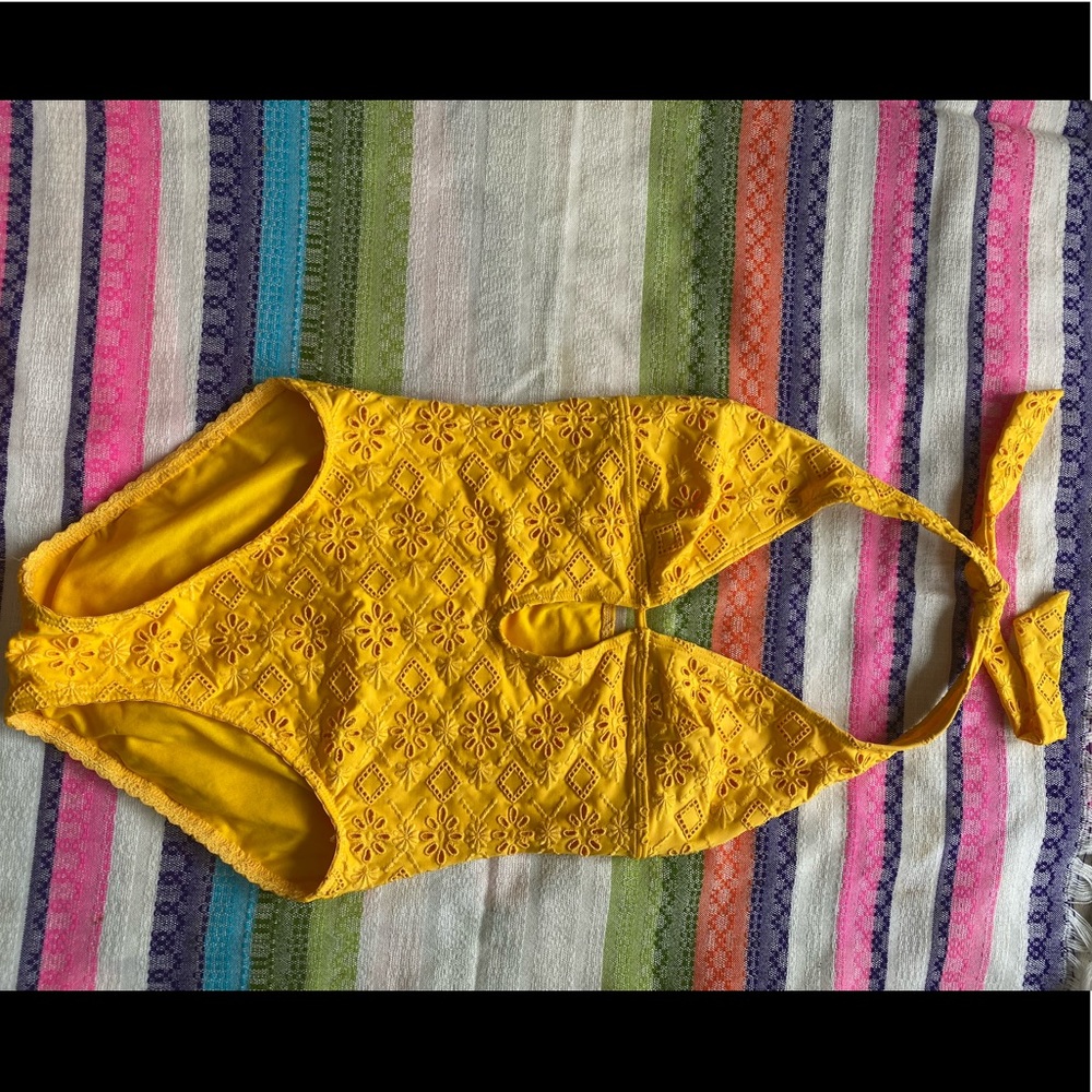 💛🌴Kate Spade 🌴💛 swimsuit